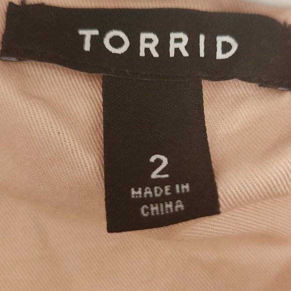 Torrid Plus Size Pastel Pink Spring Jacket with Sewn-in Faux Hoodie Size 2 - Picture 5 of 5